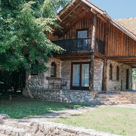Holiday Home Iman Ripac Zewnętrze zdjęcie