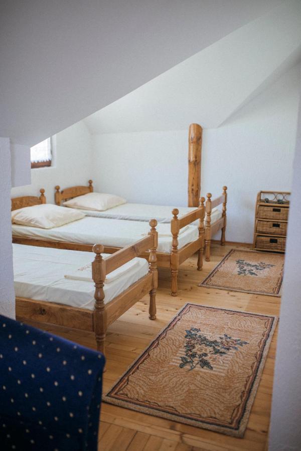 Holiday Home Iman Ripac Zewnętrze zdjęcie